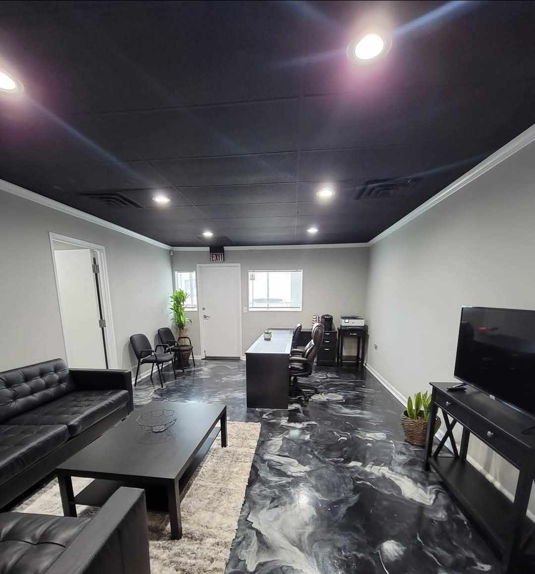 Inside of Fresh Image1 LLC's office